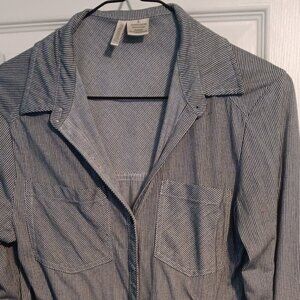 Dark blue and white stripe button-up shirt (Passport)